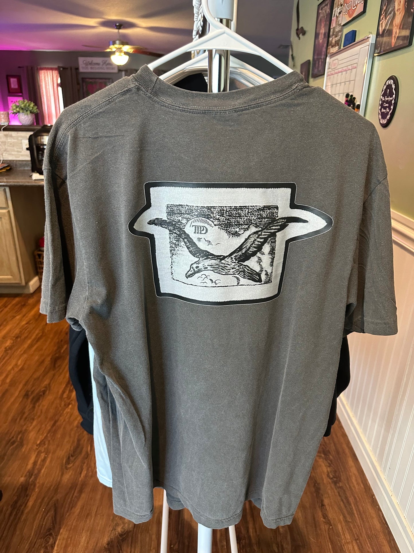 Seagull Tee